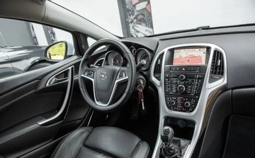 Opel Astra J Hatchback 5d 2.0 CDTI ECOTEC 165KM 2012 Opel Astra 2.0CDTI 165KM GTC Skora Xenon Navi alu 19 Serwis Gwarancjia, zdjęcie 23