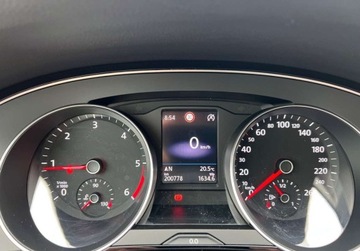 Volkswagen Passat B8 Limousine Facelifting 2.0 TDI SCR 150KM 2020 Volkswagen Passat 2.0TDI 150KM FulLed Navi Kamera Carplay AluZima Oryginal, zdjęcie 26
