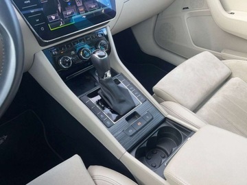 Skoda Superb III Kombi Facelifting 2.0 TDI SCR 150KM 2021 Skoda Superb 2.0TDI 150KM Style DSG SerwisASO Panorama Matrix Navi Hak FV23, zdjęcie 25