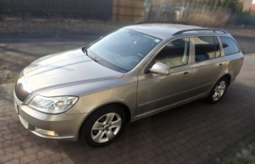 Skoda Octavia II Kombi 1.6 TDI CR DPF 105KM 2010 SKODA OCTAVIA 1.6 TDI ZADBANA ZAREJESTROWANA, zdjęcie 2