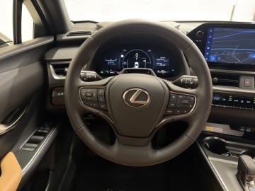 Lexus UX Crossover Facelifting 2.0 300h 199KM 2025 Lexus UX 300h Prestige Lexus UX 300h Prestige, 2.0, zdjęcie 11