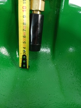 Поилка для крупного рогатого скота и лошадей ПМ5-Р с трубчатым клапаном