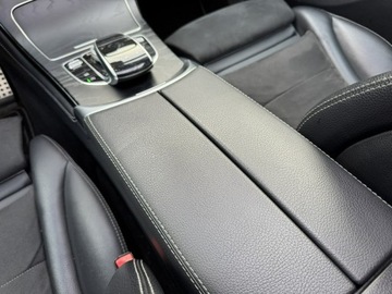 Mercedes GLC C253 SUV 2.0 250 211KM 2019 Mercedes GLC 250 250 4Matic Panorama Burmaster, zdjęcie 23