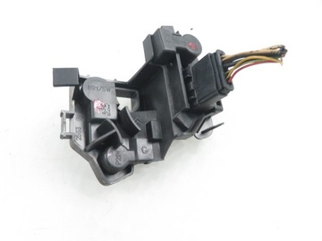 ВСТАВКА ФОНАРЯ ЛЕВАЯ ЗАДНЯЯ PEUGEOT 206