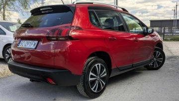 Peugeot 2008 I SUV Facelifting 1.2 PureTech 82KM 2016 Peugeot 2008 1.2i ZAREJESTROWANY Bezwypadkowy, zdjęcie 11