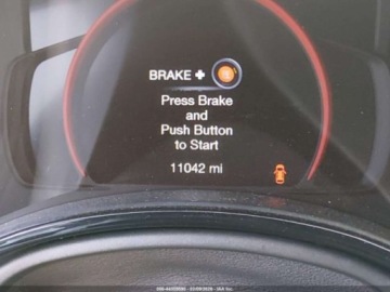 Dodge Durango III 2025 Dodge Durango Srt Hellcat Silver Bullet 2025 6.2 Benzyna 710KM, zdjęcie 4