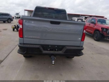 Chevrolet Silverado II 2024 Chevrolet Silverado 1500 Short Bed Lt Trail Boss 2024 2.7 Benzyna 310KM, zdjęcie 4