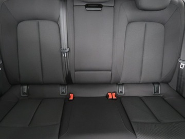 Audi A6 C8 Avant 2.0 40 TDI 204KM 2019 Audi A6 40 TDI, 201 KM, Automat, Navi, Xenon, zdjęcie 9