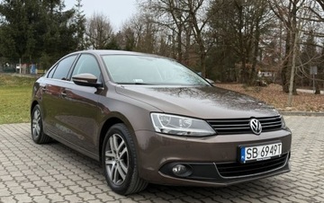 Volkswagen Jetta VI Sedan 1.4 TSI 122KM 2012 Volkswagen Jetta Volkswagen Jetta 1.4 TSI Highline Perfectline DSG 1.4, zdjęcie 1
