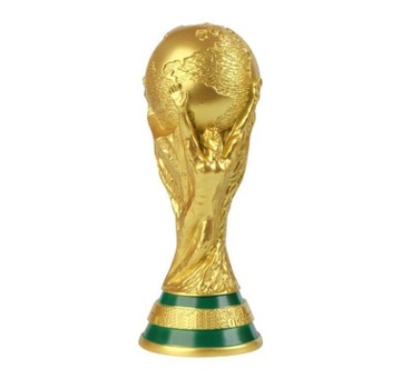 Złoty Puchar Mistrzostw Świata w Piłce Nożnej Pamiątka dla Kibica 13cm