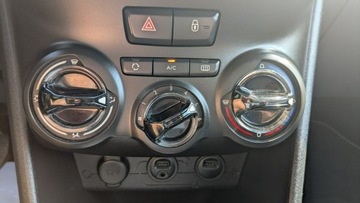 Peugeot 208 I Hatchback 5d 1.4 HDI 68KM 2013 Peugeot 208 1.4D 68PS OPŁACONY Bezwypadkowy, zdjęcie 28