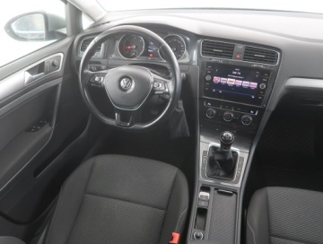 Volkswagen Golf VII Variant Facelifting 1.6 TDI-CR DPF BMT 115KM 2018 VW Golf 1.6 TDI, Salon Polska, Klima, Klimatronic, zdjęcie 6