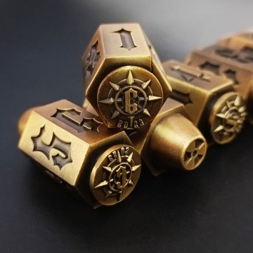 НАБОР ИЗ 6 МЕТАЛЛИЧЕСКИХ КУБИКОВ D6 3,3 СМ РПГ-СНАРЯД