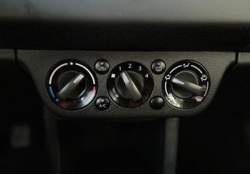 Suzuki Swift IV Hatchback 5d 1.3 92KM 2005 Suzuki Swift LPG Klima Isofix Warszawa VRVR 1.3 BenzynaLPG 92KM, zdjęcie 20