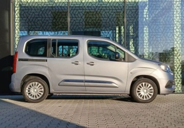 Toyota 2021 Toyota Proace City Verso Proace City Verso Business FV23 Salon PL Serw, zdjęcie 3