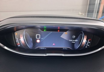 Peugeot 3008 II Crossover 1.2 PureTech 130KM 2018 Peugeot 3008 bezwypadekGTserwis asoauto jedzie jak nowe 1.2 Benzyna, zdjęcie 3