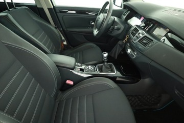 Renault Laguna III Grandtour 2.0 dCi 130KM 2011 Renault Laguna 2.0 DCi, Navi, Klima, Klimatronic, zdjęcie 6