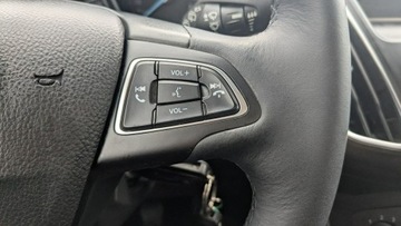 Ford Focus III Kombi Facelifting 1.5 TDCi 120KM 2015 Ford Focus 1.5TDCi 120PS OPŁACONY Bezwypadkowy, zdjęcie 26