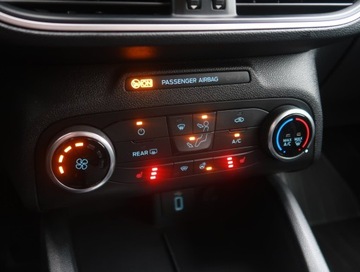 Ford Focus IV Kombi 1.0 EcoBoost 125KM 2019 Ford Focus 1.0 EcoBoost, Salon Polska, Automat, zdjęcie 12