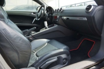 Audi TT 8J Coupe 3.2 i V6 24V quattro 250KM 2006 Audi TT Coupe 3.2 Benzyna 250 KM, 4x4, S-Line, BOSE, Skora, Czarny sufit, zdjęcie 20