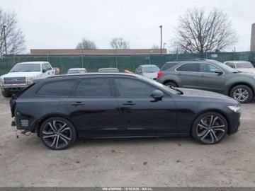 Volvo V90 II 2021 Volvo V90 T6 R-Design 2021 2.0 Benzyna 316KM, zdjęcie 6