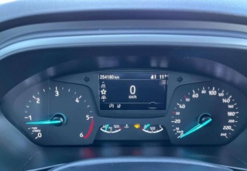 Ford Focus IV Kombi 1.5 EcoBlue 120KM 2020 Ford Focus Ford Focus 1.5 EcoBlue SCR Trend 1.5 Diesel 120KM, zdjęcie 4