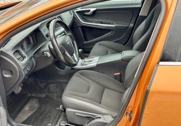 Volvo V60 I Kombi 2.0 D3 163KM 2010 Volvo V60 D3 5cyl 163KM Automat bixenon polskory PDC Navi 2.0 Diesel, zdjęcie 27