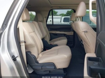 Ford Expedition III 2022 Ford Expedition XLT Max 2022 3.5l 3.5 Benzyna 380KM, zdjęcie 12