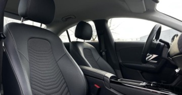 Mercedes CLA C118/X118 Coupe Facelifting 1.3 200 163KM 2024 Mercedes-Benz CLA Salon PL Od Dealera Kamera Android Podgrzewane fotele MB, zdjęcie 20