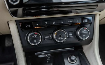 Skoda Superb III Kombi 2.0 TSI 220KM 2016 Skoda Superb 2.0B 220Ps Automat Navi Ledy Bixenon ZADBANA Salon Polska 2.0, zdjęcie 26