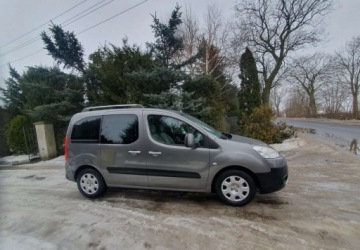 Peugeot Partner II Furgon 1.6 HDi FAP 110KM 2011 Peugeot Partner Peugeot Partner 1.6 Diesel 110KM, zdjęcie 2