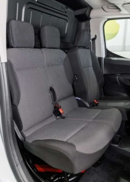 Toyota 2024 Toyota Proace City City 1.5 D-4D Long 2,3t Active 1.5 Diesel 102KM, zdjęcie 13