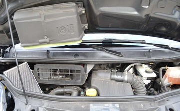 Opel Vivaro A Combi L1 2.0 CDTI 115KM 2011 Opel Vivaro Bezwypadkowe - Niski przebieg - Bez korozji - Oplacony 2.0, zdjęcie 32