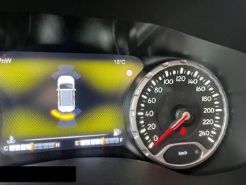 Jeep Renegade SUV 2.0 MultiJet 140KM 2018 Jeep Renegade 2.0d 140KM 4X4 2018r Faktura VAT23%, zdjęcie 16