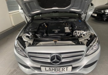 Mercedes Klasa C W205 Limuzyna 200 184KM 2018 Mercedes-Benz Klasa C Avantgarde Bezwypadkowy Serwisowany 2.0 Benzyna 184KM, zdjęcie 6