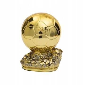 СУВЕНИРНЫЙ ЗОЛОТОЙ МЯЧ ЕВРОПЕЙСКОГО ФУТБОЛА 15см
