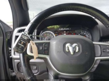  RAM 1500 Big Horn 57 Box 2022 3.6l 3.6 Benzyna 305KM, zdjęcie 10