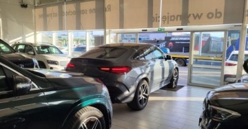 Mercedes GLE V167 SUV AMG Facelifting 3.0 53 435KM 2024 Mercedes-Benz GLE Salon Polska, bezwypadkowy, bardzo bogaty 3.0 Benzyna, zdjęcie 2