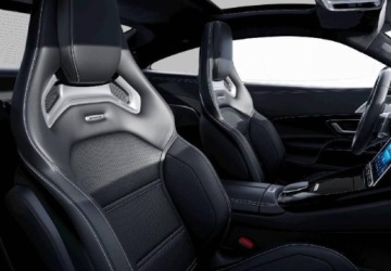 Mercedes AMG GT C192 2025 Mercedes-Benz AMG GT AMG GT 43 Coupe amg dynamic rocznik 2025 2.0 Benzyna, zdjęcie 4