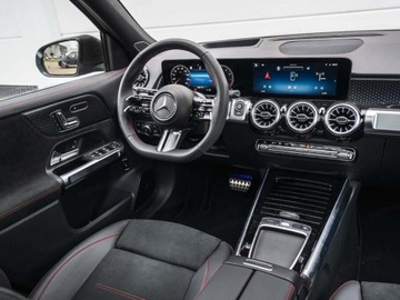 Mercedes GLB SUV Facelifting 2.0 220 190KM 2025 MERCEDES-BENZ GLB 220 4-Matic AMG Line 2.0 (190KM) 2025, zdjęcie 11