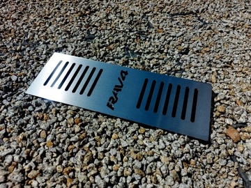 PODSTOPNICA PODNÓŻEK STOPA TOYOTA RAV4