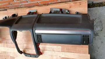 ПРИБОРНАЯ ПАНЕЛЬ JEEP GRAND CHEROKEE WJ CONSOLE EUROPE