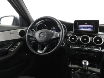 Mercedes Klasa C W205 Kombi 180 156KM 2017 Mercedes C 180 Avantgarde półskóra navi grzane, zdjęcie 15