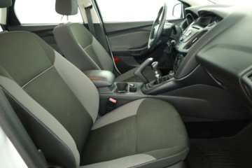 Ford Focus III Hatchback 5d 1.6 Duratorq TDCi DPF 95KM 2013 Ford Focus 1.6 TDCi, Salon Polska, Klima, zdjęcie 6