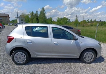 Dacia Sandero II Hatchback 5d TCe  90KM 2013 Dacia Sandero Dacia Sandero 0.9 TCE stan bdb niski przebieg Benzyna 90KM, zdjęcie 8