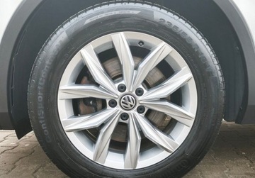 Volkswagen Tiguan II SUV 2.0 TDI 190KM 2017 Volkswagen Tiguan Highline 4Motion Pakiet Premium, GPS, Active Info Displ, zdjęcie 35