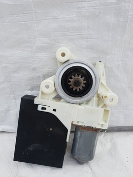 VOLVO S40 V50 04-07 SILNIK MECHANIZM PODNOSZENIA SZYBY DRZWI LEWY PRZÓD