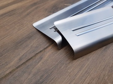 VRSTVA  NA PRAHY DO BMW X5 E70