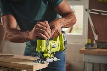 АККУМУЛЯТОРНЫЙ ЛОББИК RYOBI RYOBI R18JS-0 SOLO БЕЗ РЕГУЛИРОВКИ АККУМУЛЯТОРА