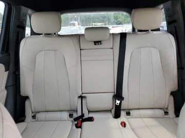 Mercedes GLB 2022 Mercedes-Benz GLB 2022 MERCEDES-BENZ GLB 250 2.0 Benzyna 221KM, zdjęcie 10